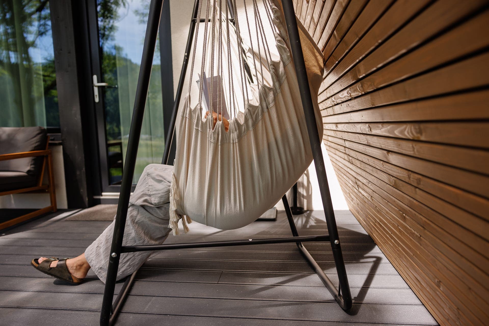 Outdoor terrace at glamping